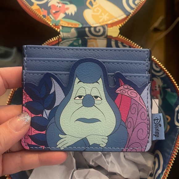 Disney parks Loungefly Alice in wonderland tea cups crossbody and cardholder - Picture 7 of 9
